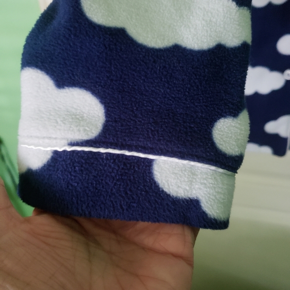 Midnight Maddie Women's 'Clouds' Pyjama Top Small - Picture 3 of 7